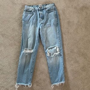 BDG Urban Outfitter Light Wash Slim Straight Jean - Size 28